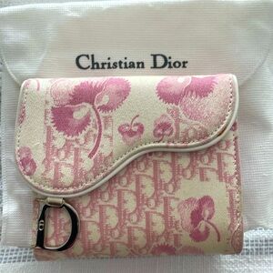 Vintage Dior saddle wallet